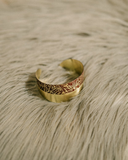 AGNI Two Toned Cuff Bracelet Brown